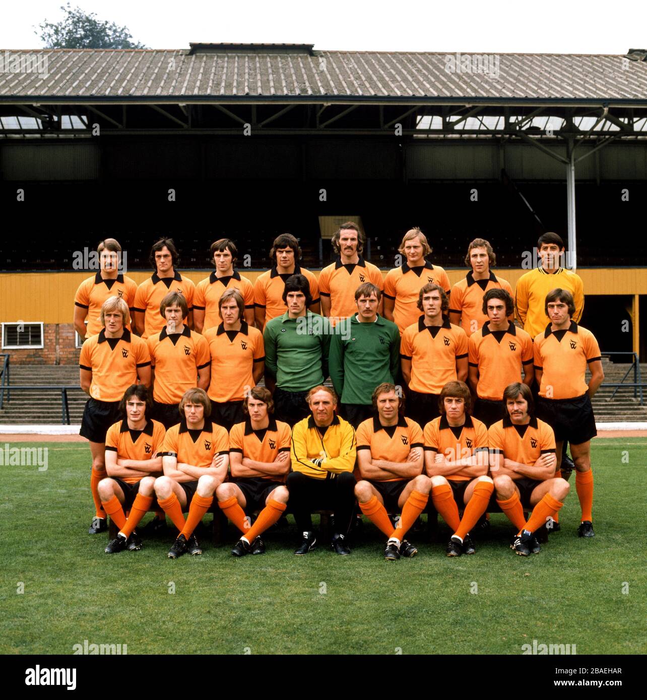Groupe d'équipe Wolverhampton Wanderers, y compris Frank Munro (quatrième rangée de gauche). Banque D'Images