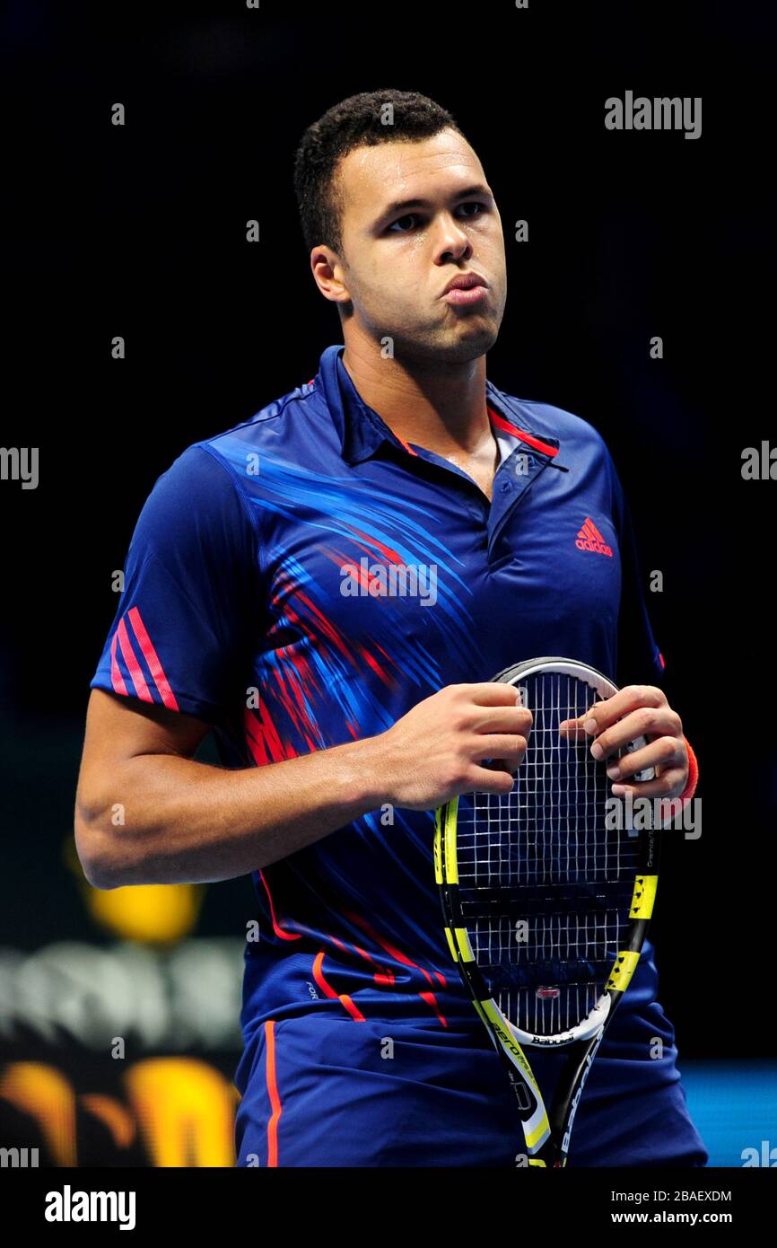 JO Wilfried Tsonga, France, en action contre le Novak Djokovic de Serbie Banque D'Images