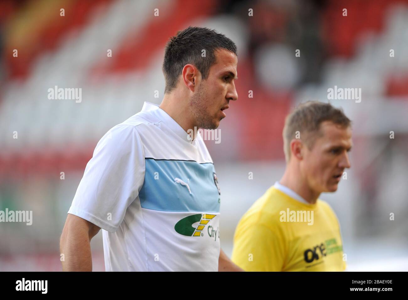 Richard Wood de Coventry City pendant la période de préchauffage Banque D'Images