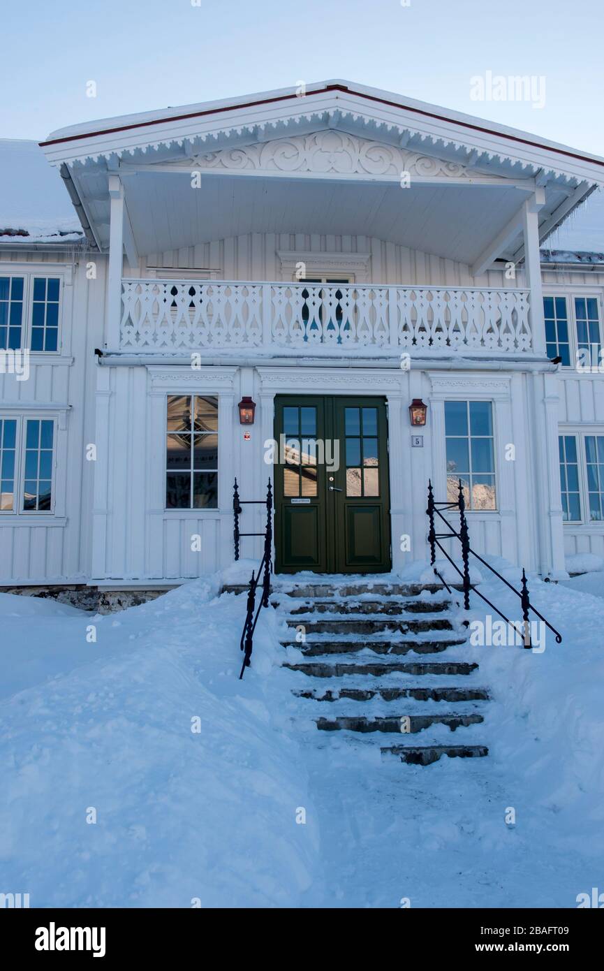 Ancienne maison en bois à Svolvaer, une ville de pêche dans les îles Lofoten, comté de Nordland, Norvège. Banque D'Images