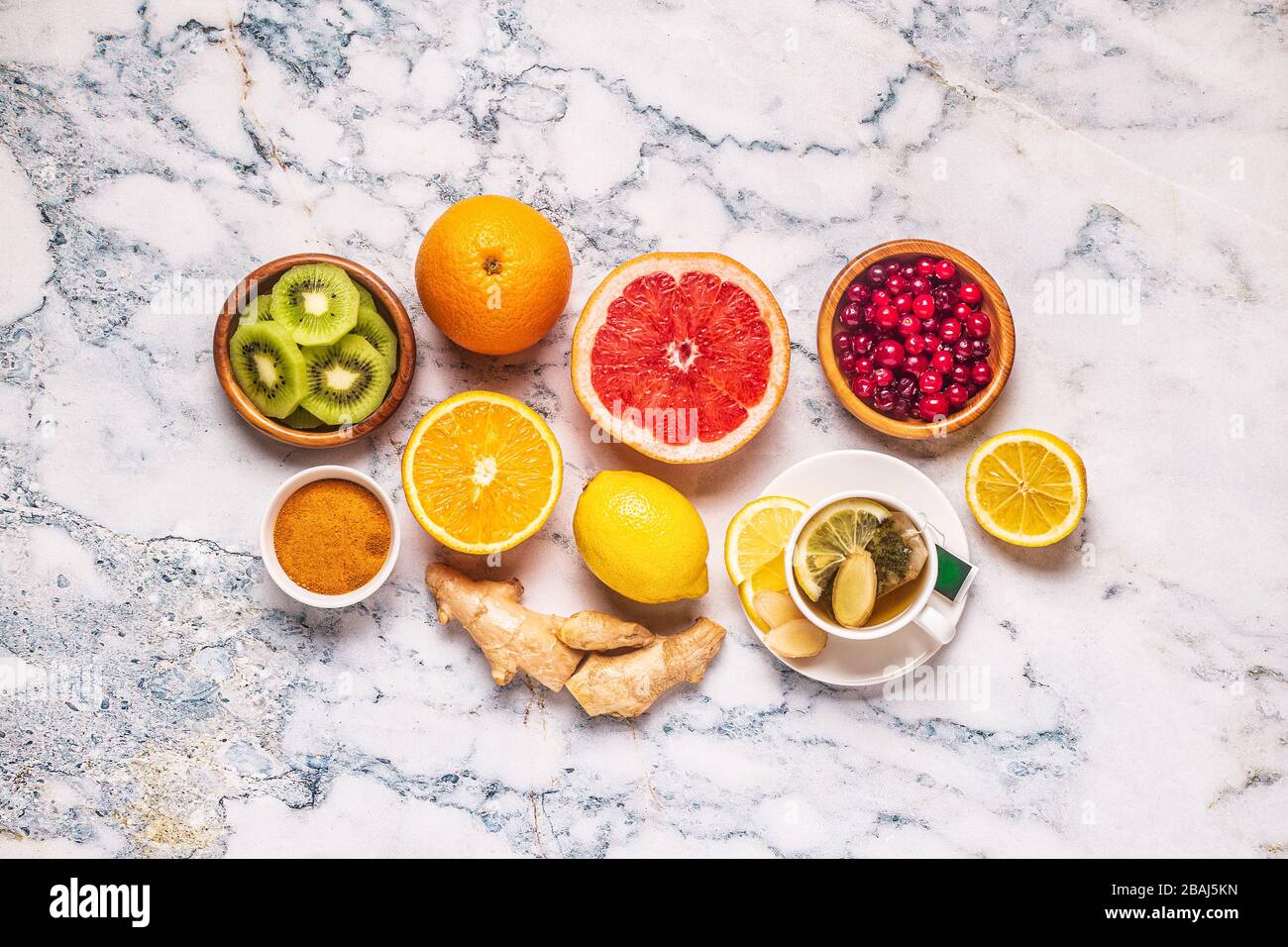 Aliments qui stimulent le système immunitaire, vue de dessus. Banque D'Images