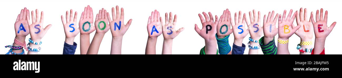 Enfants mains construire le mot dès que possible, arrière-plan isolé Banque D'Images