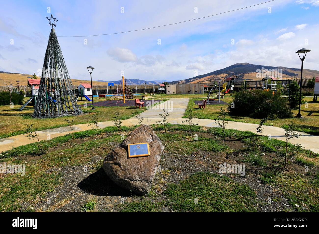 Vue sur la ville de Cerro Castillo, région de Magallanes, Patagonie, Chili, Amérique du Sud Banque D'Images