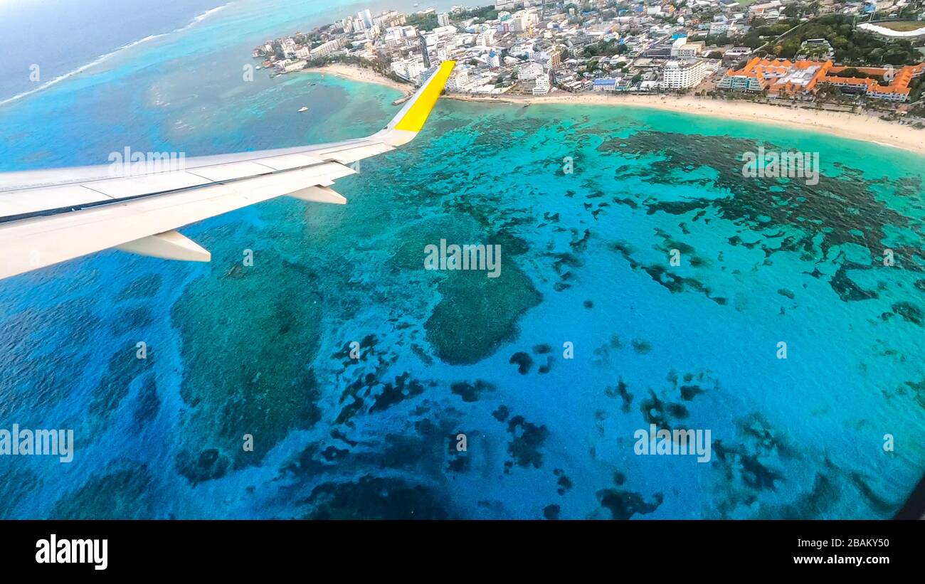 Vol au-dessus du récif de corail à San Andres Banque D'Images