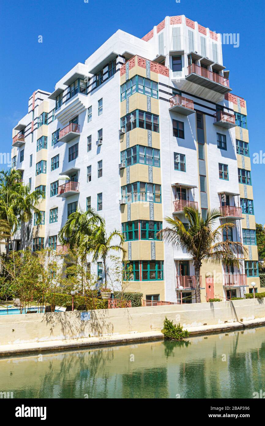 Miami Beach Florida, Indian Creek, architecture art déco, immeuble en copropriété rénové, FL110331068 Banque D'Images