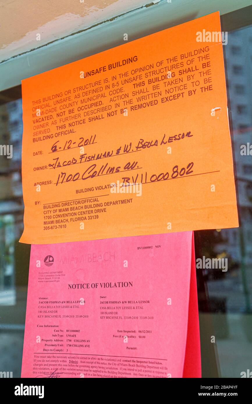 Miami Beach Florida,Collins Avenue,avis de construction non sécuritaire,vide,structure,violation du code municipal de la ville,FL110618010 Banque D'Images