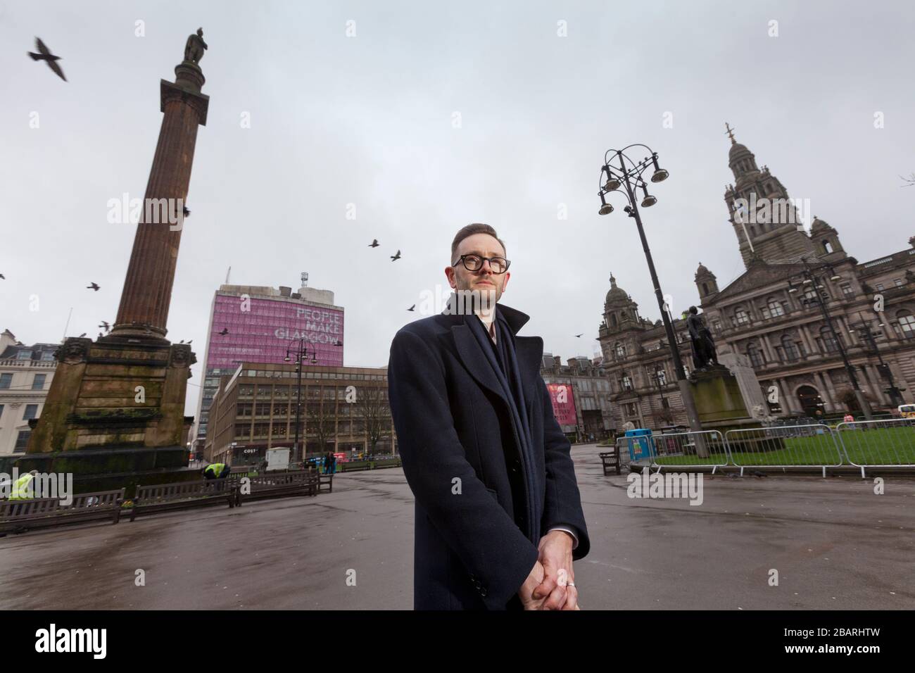 Chris Stark Directeur général du Comité des changements climatiques photographié à George Square, à Glasgow Banque D'Images
