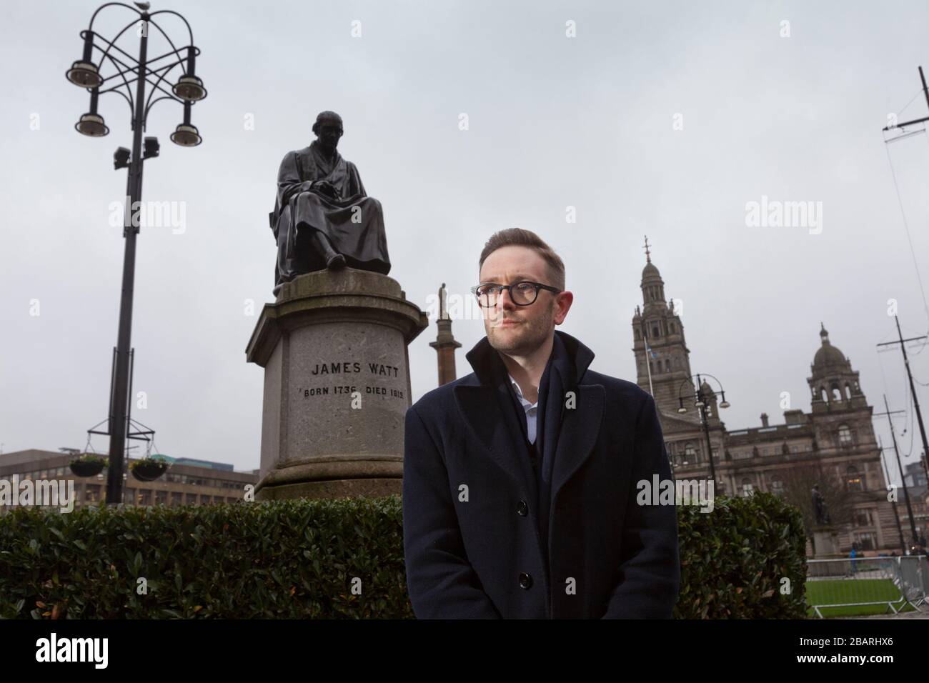 Chris Stark Directeur général du Comité des changements climatiques photographié à George Square, à Glasgow Banque D'Images