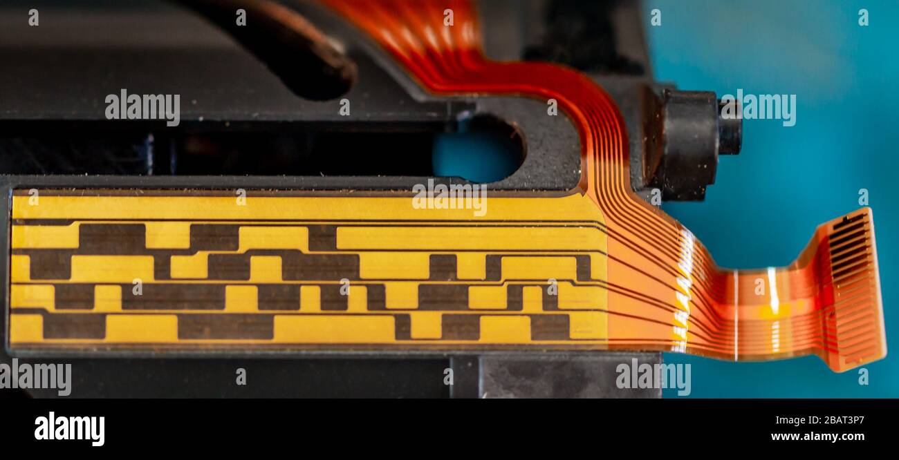Image détaillée d'un circuit électrique trouvé dans un objectif de caméra Banque D'Images