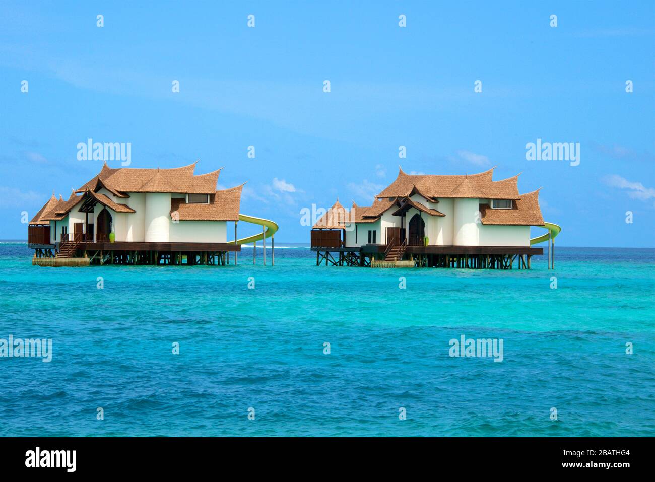 Deux villas d'eau Resort South Malé Atoll Maldives Banque D'Images