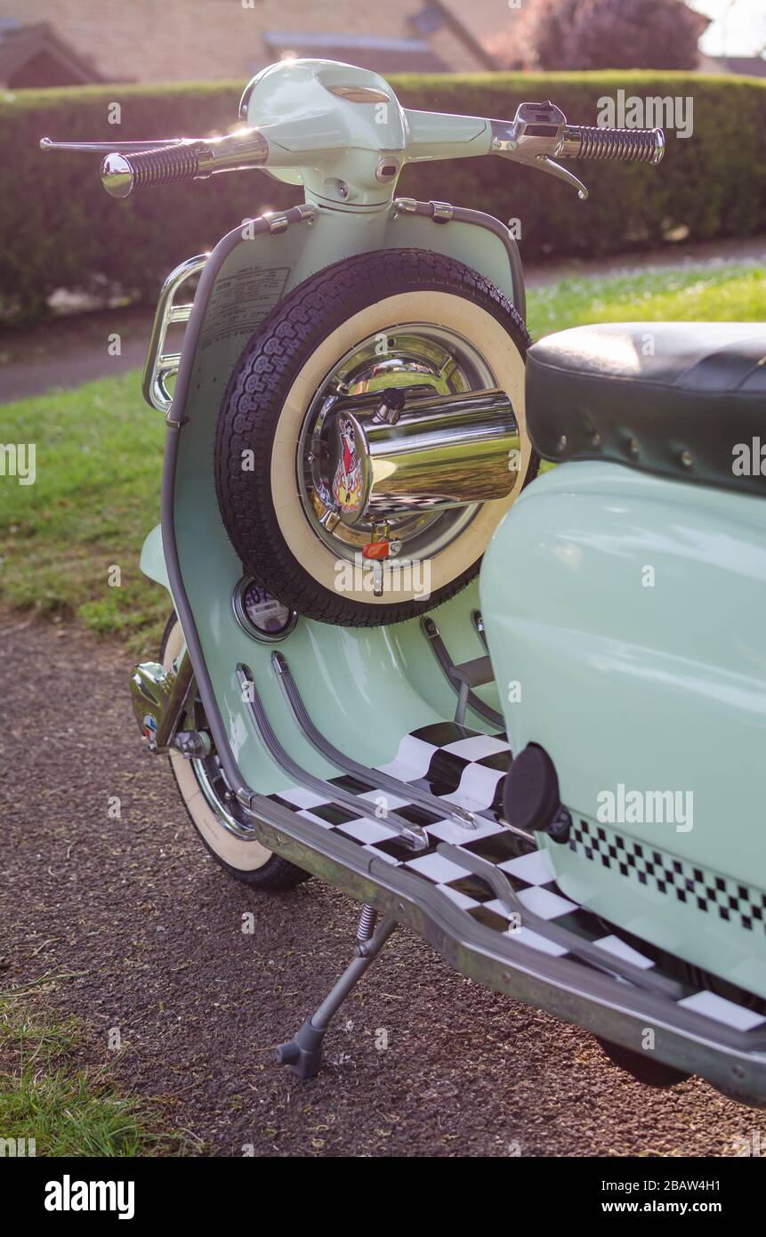 Restauré 1963 menthe poivrée vert Lambretta 150sli Innocenti Banque D'Images