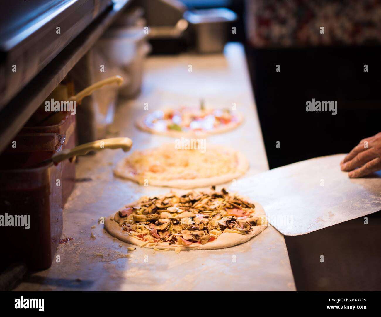 comment faire de la pizza comme un vrai italien Banque D'Images