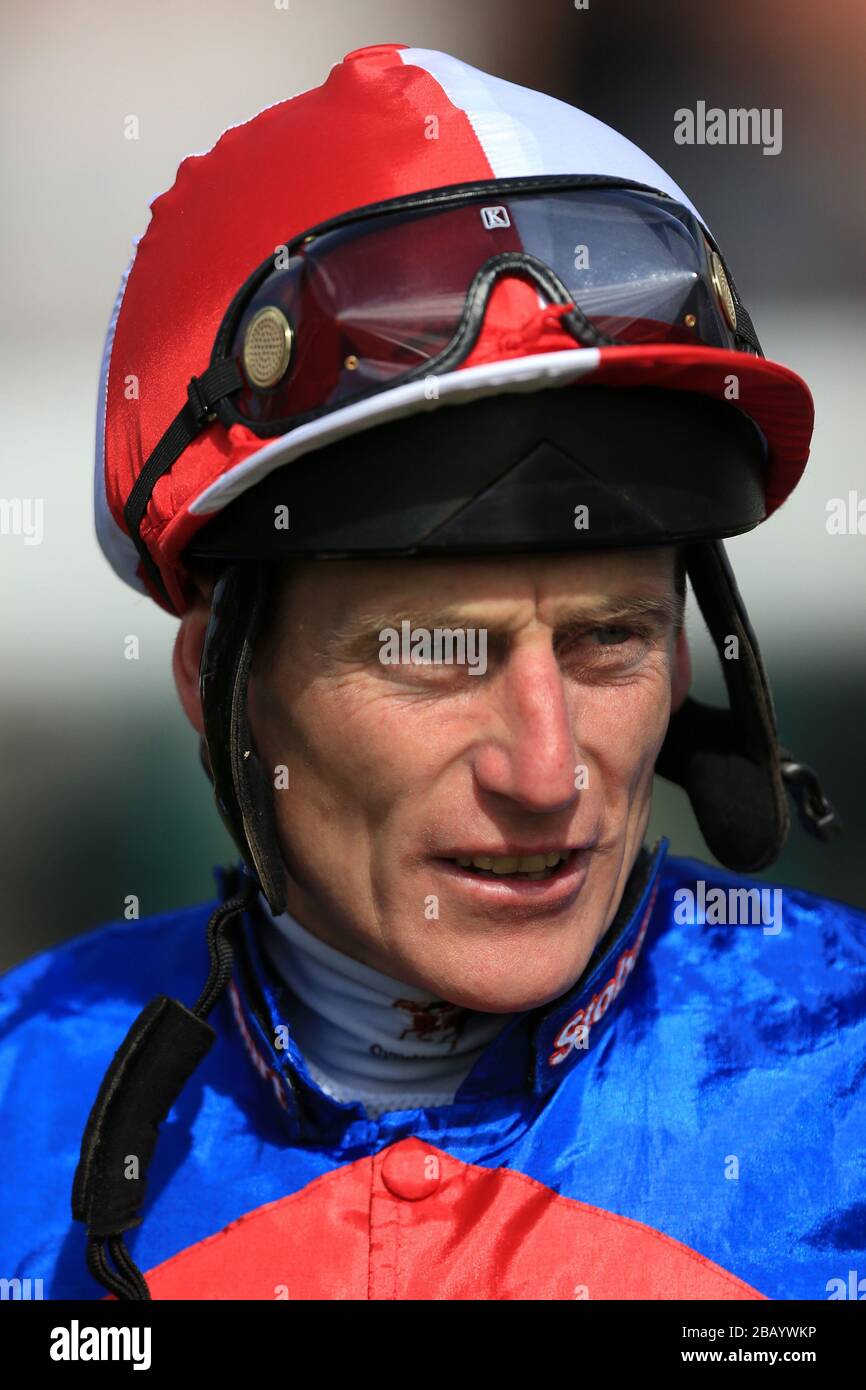 Photo Dédicacée Johnny Murtagh - Rocher De Gibraltar - 12x8 Avec Certificat
