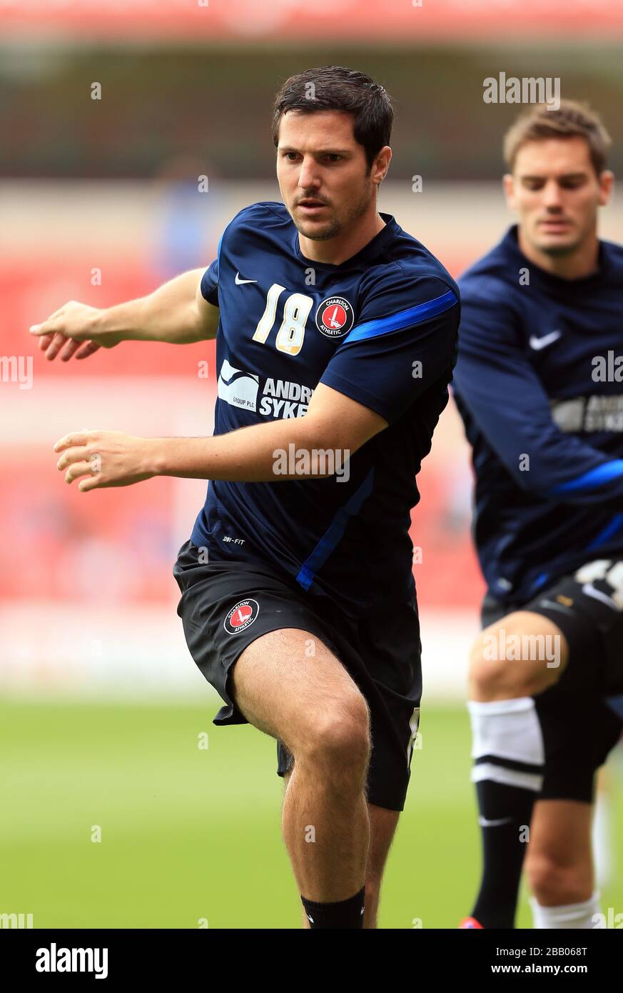 Yann Kermorgeant de Charlton Athletic pendant le préchauffage Banque D'Images