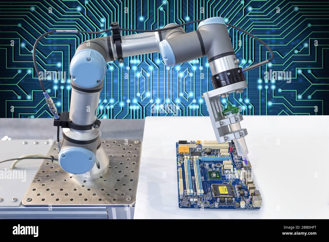Robot arm cpu processor high Banque de photographies et d’images à ...