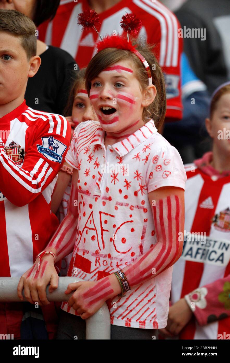 Milton keynes enfile des fans dans les gradins Banque de photographies