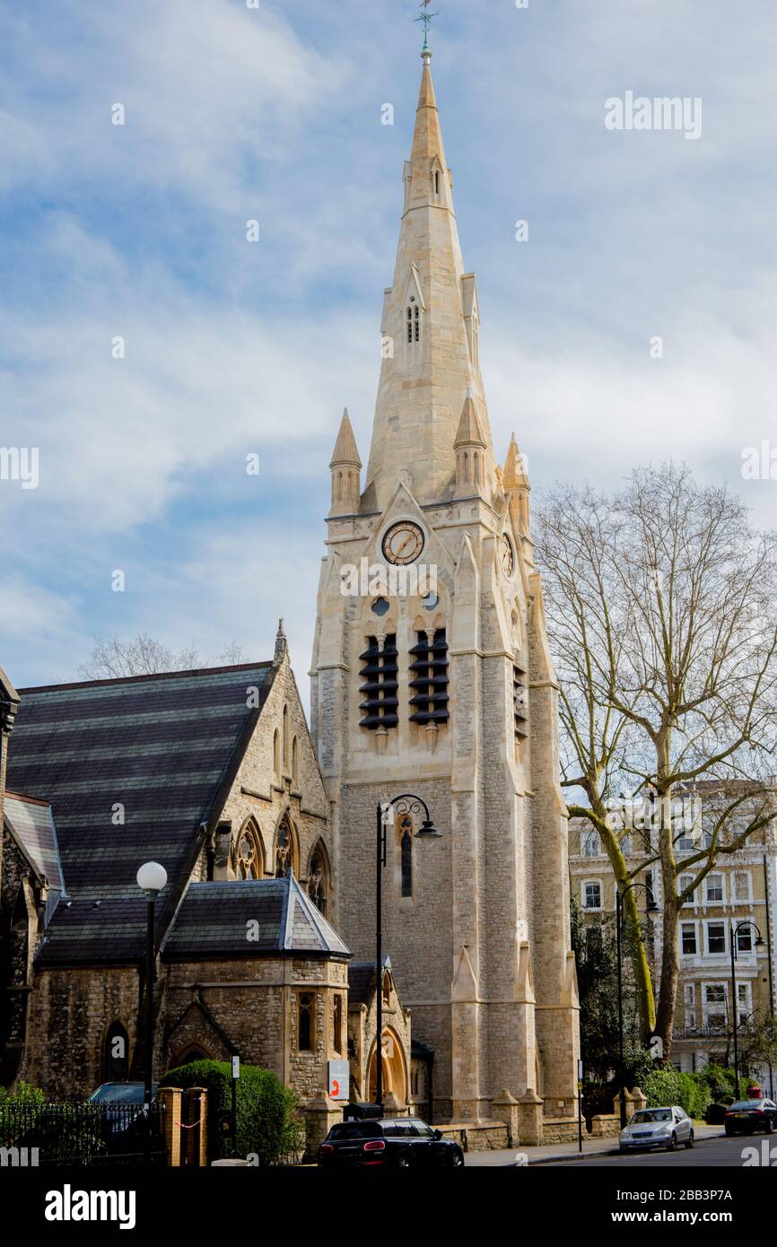 Église St Jude, Courtfield Gardens, Kensington, Londres; maintenant occupé par St sucré College. Banque D'Images