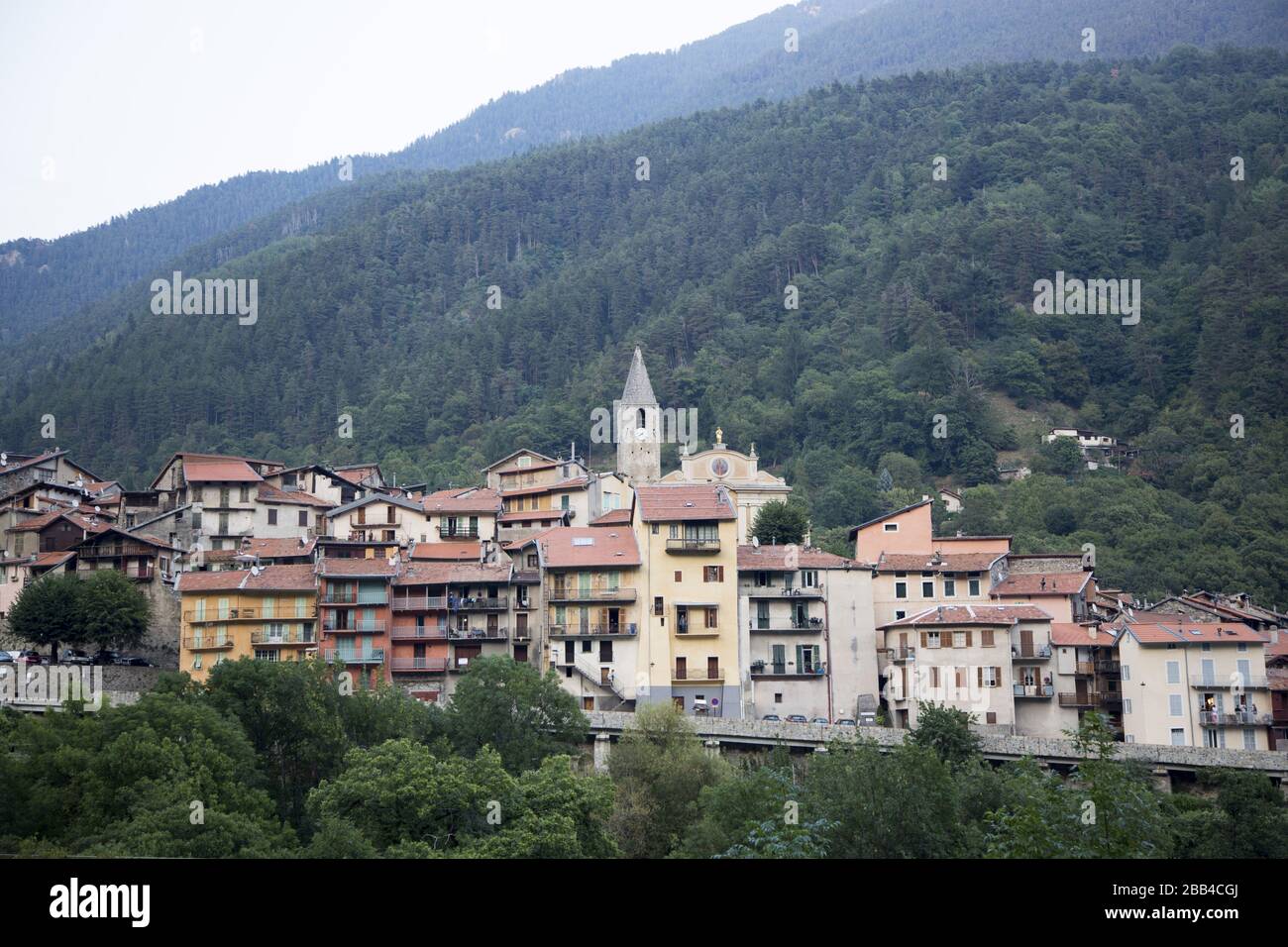 Village de Saint Martin Vesubie au XIIIe siècle dans les Alpes françaises Banque D'Images