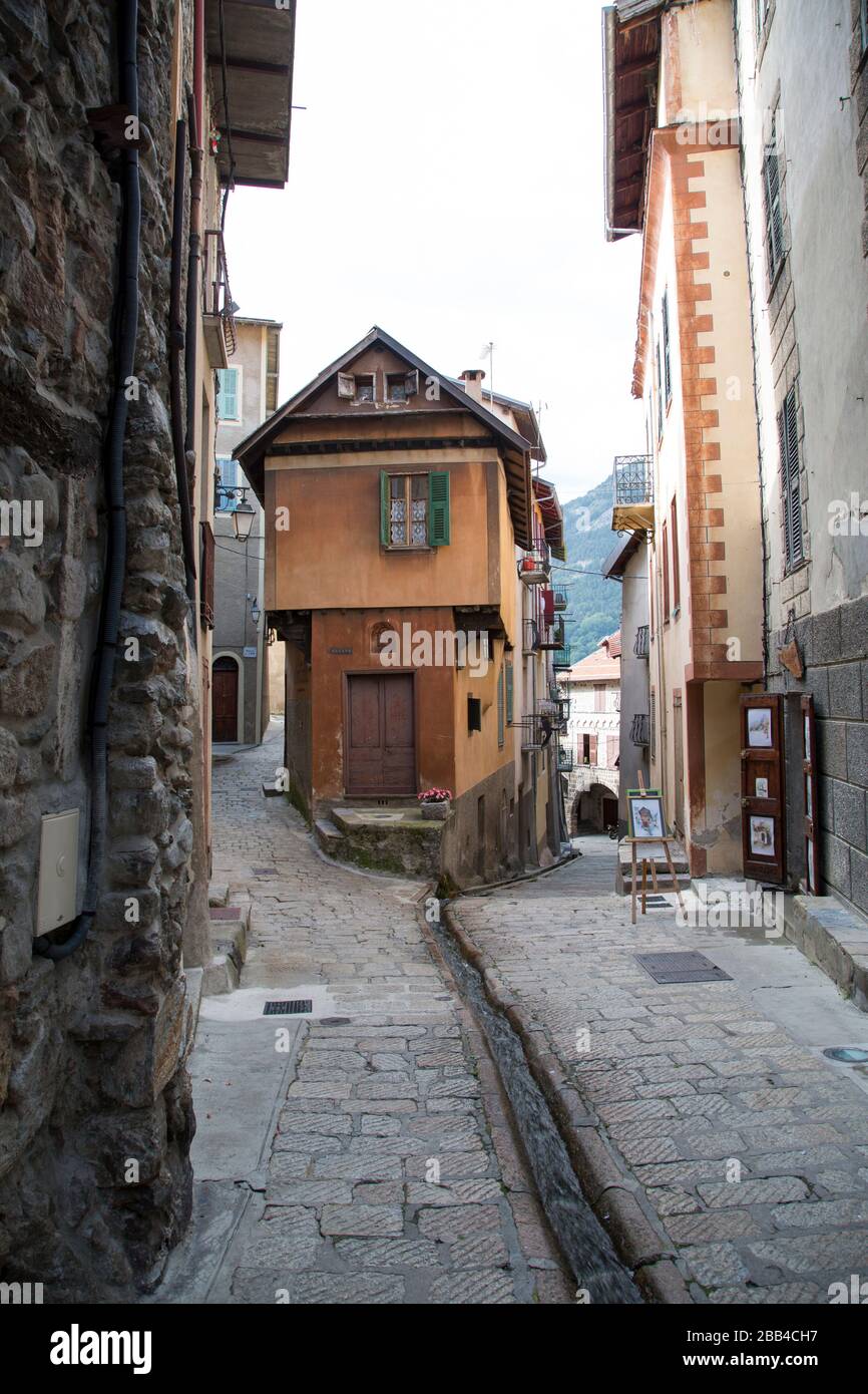 Village de Saint Martin Vesubie au XIIIe siècle dans les Alpes françaises Banque D'Images