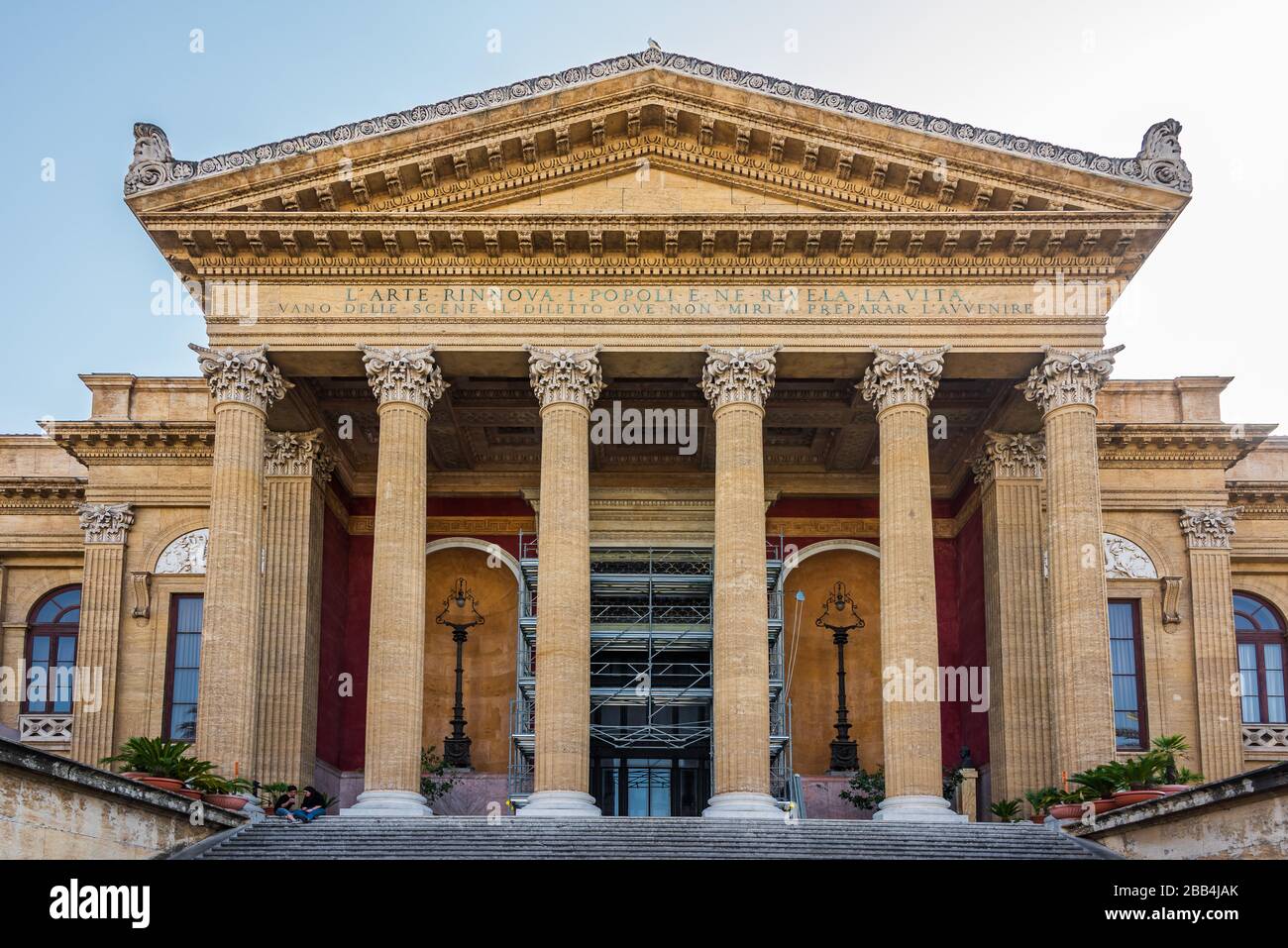 Le Teatro Massimo Vittorio Emanuele (Opéra) dans la vieille ville de Palerme en Sicile Banque D'Images