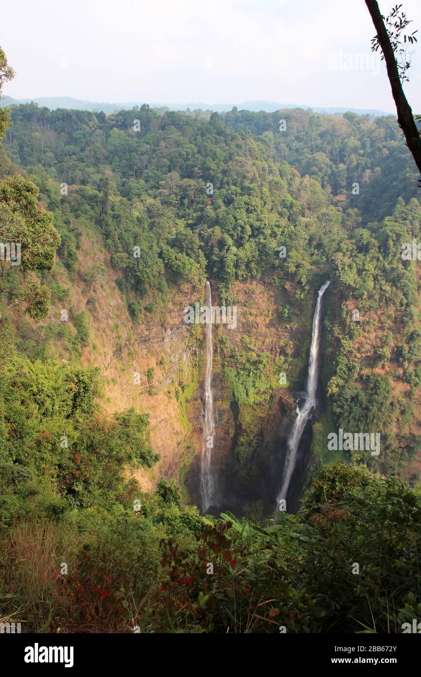 cascades de tad fane au laos Banque D'Images