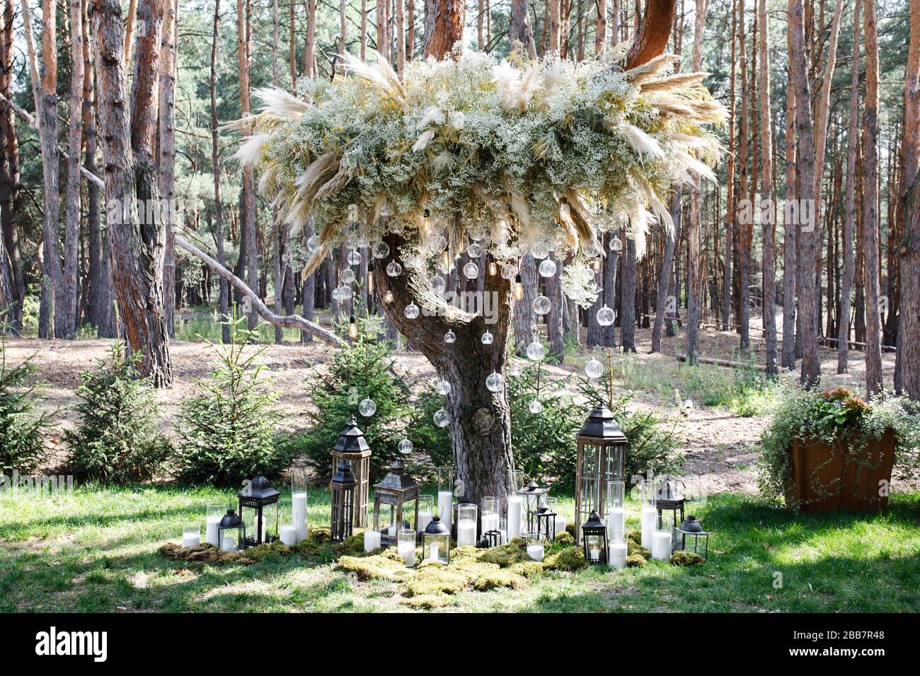 Un endroit bien frappé pour rencontrer les clients pour célébrer le mariage Banque D'Images