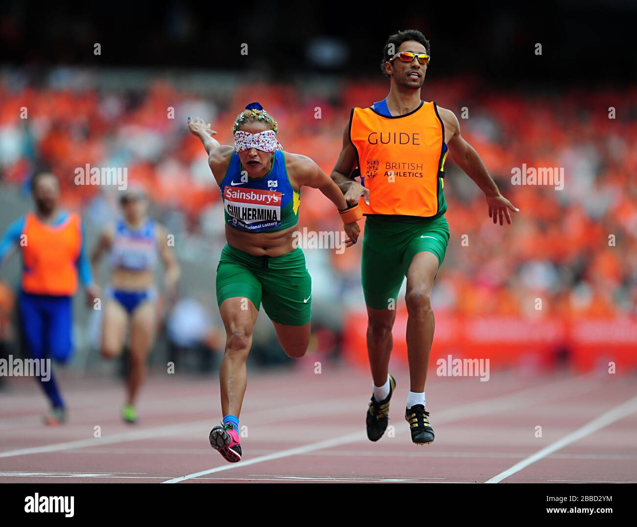 Terezinha Guilhermina, Brésil, remporte le T 11 de femmes à 200 mètres lors du Défi Para international Sainsburys au stade olympique de Londres. Banque D'Images