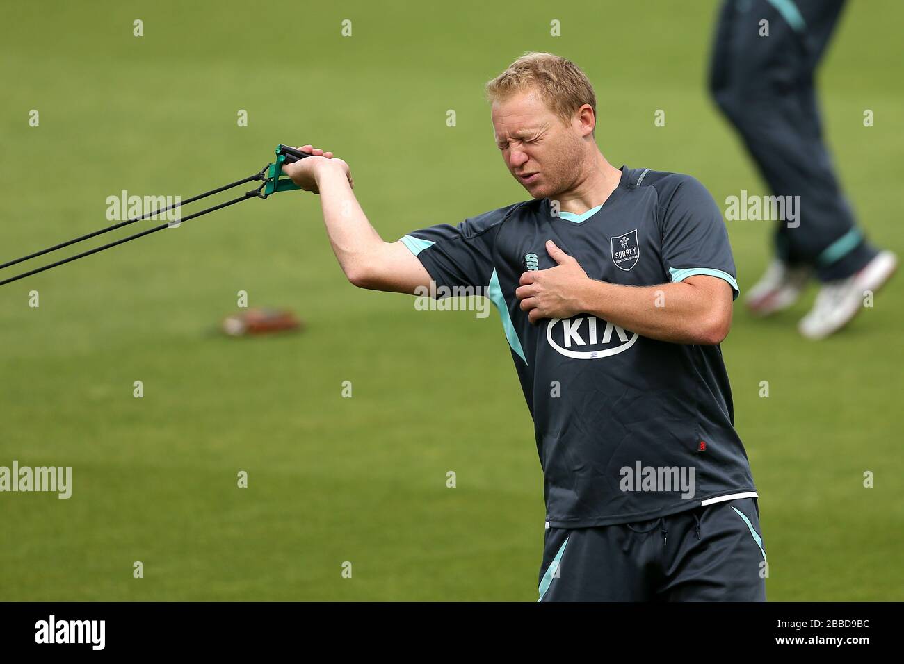 Gareth Batty de Surrey pendant la période de préchauffage Banque D'Images