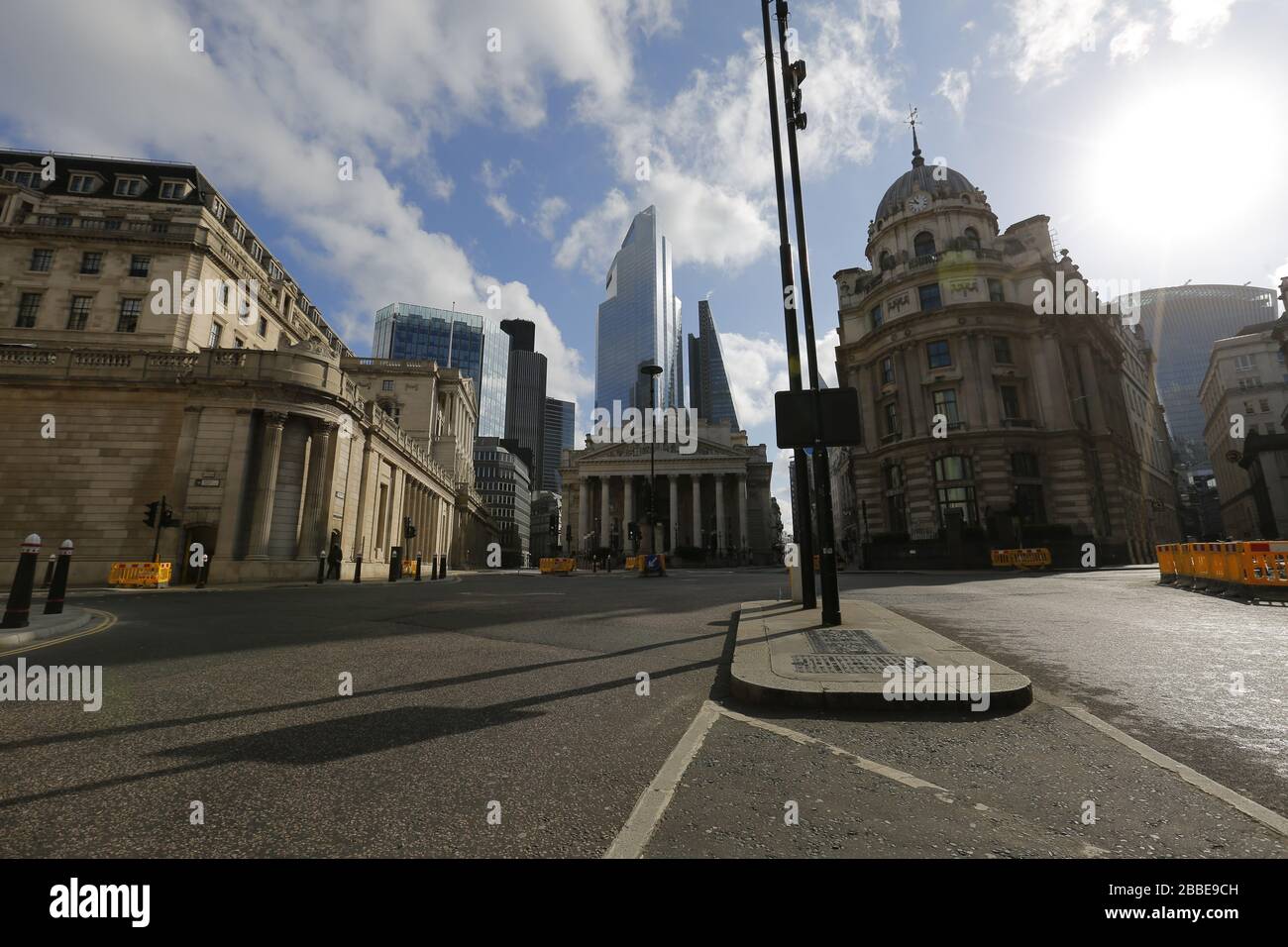 Londres, Royaume-Uni, 31 mars 2020, Sunny day at Bank of England et les rues vides voisines pendant l'épidémie de pandémie de COVID-19, crédit : 24/Alay Live News Banque D'Images