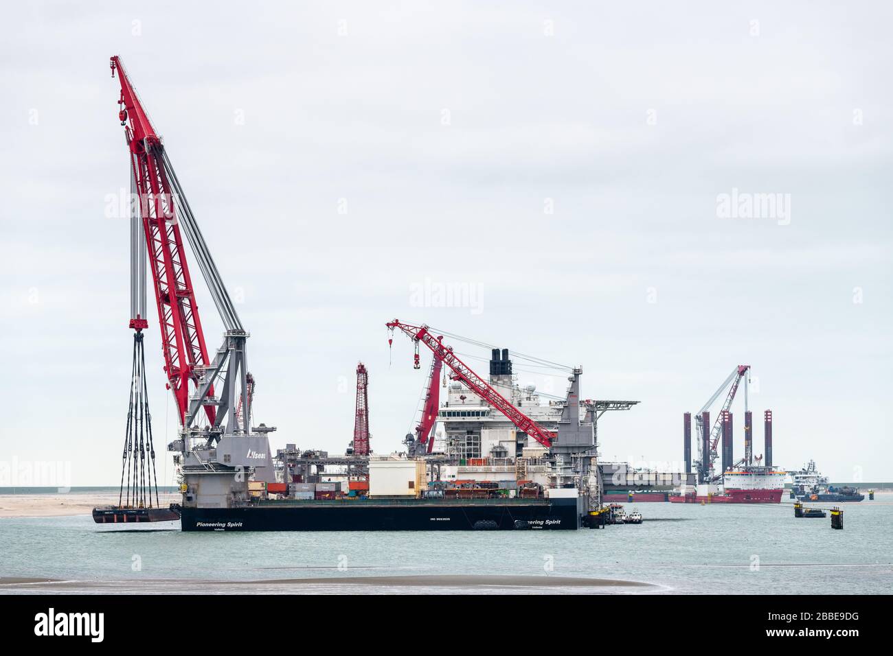 ROTTERDAM, MAASVLAKTE, PAYS-BAS - 15 MARS 2020: L'Esprit pionnier amarré au Maasvlakte, Rotterdam aux Pays-Bas pour la performance Banque D'Images