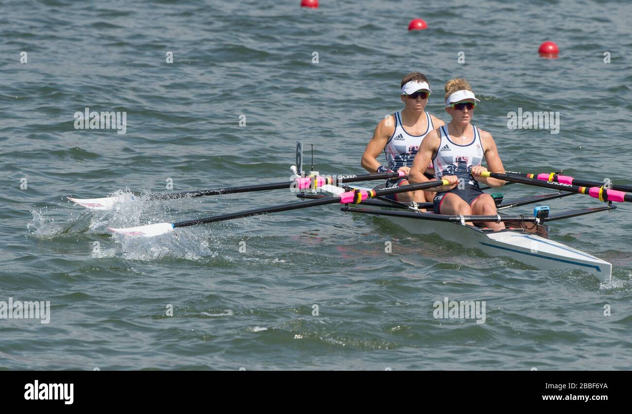 Rio de Janeiro. BRÉSIL. GBR LW2X. Noeud. Charlotte TAYLOR et Kat COPELAND, régate olympique d’aviron 2016. Lagoa Stadium, Copacabana, “Jeux Olympiques d’été” Rodrigo de Freitas Lagoon, Lagoa. Heure locale 11:20:06 Mardi 09/08/2016 [crédit obligatoire; Peter SPURRIER/Intersport Images] Banque D'Images