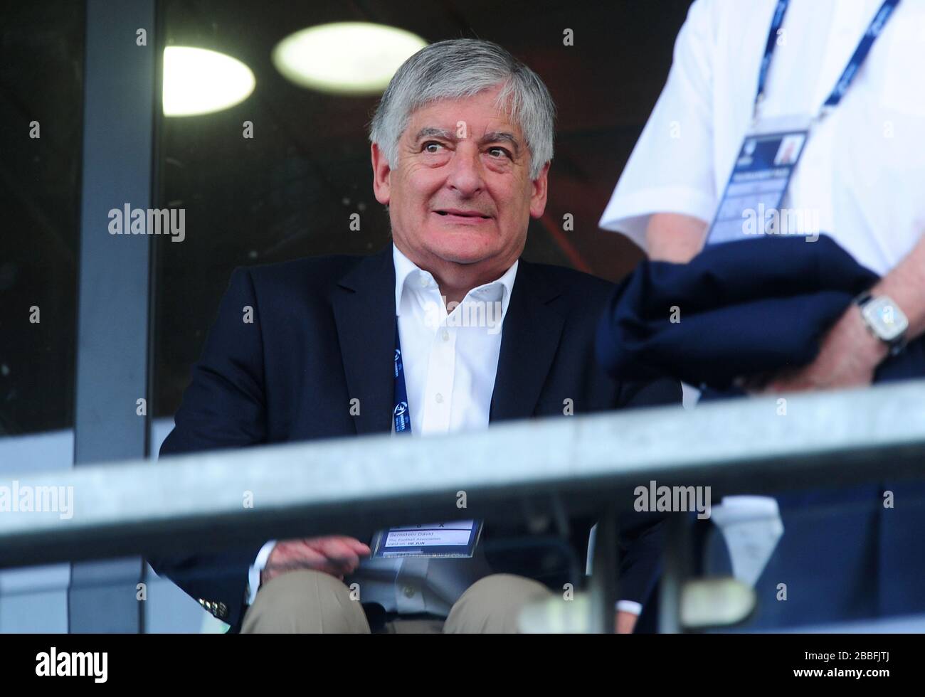 David Bernstein, président de la FA, dans les tribunes avant le lancement. Banque D'Images