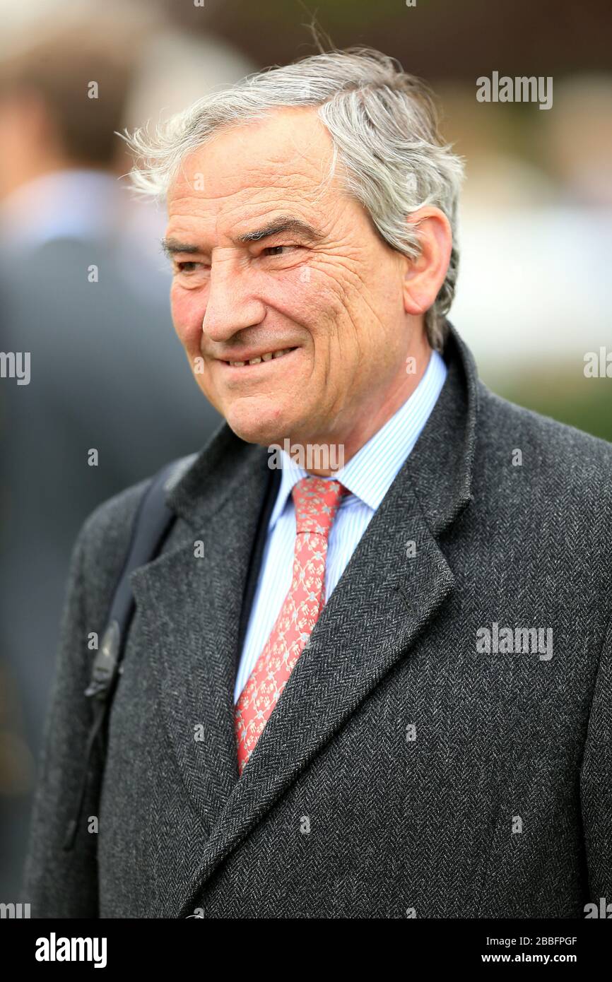 Luca Cumani, formateur. Banque D'Images