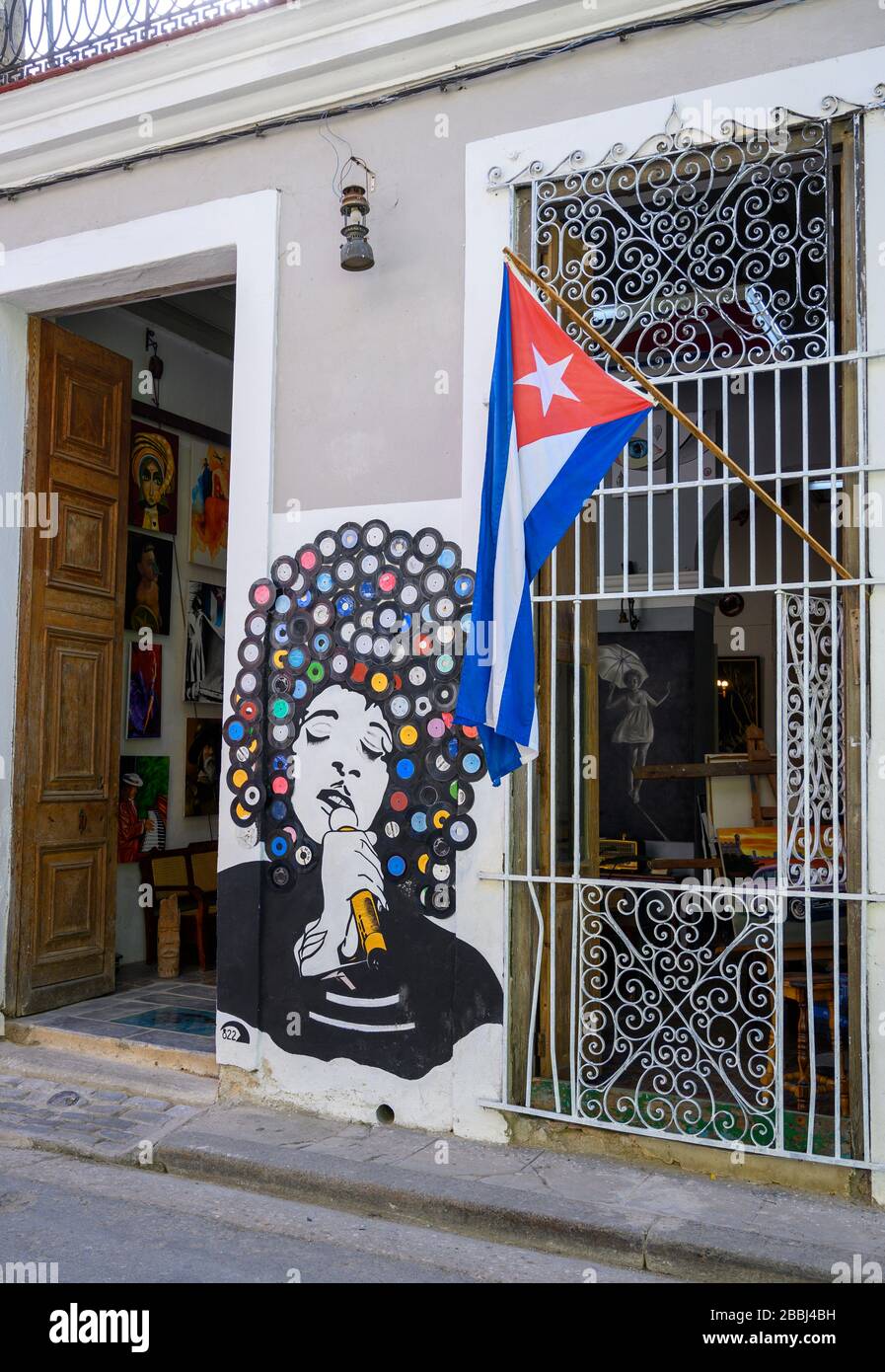 Art mural mural, en vinyle vieux 45, la Havane Vieja, Cuba Banque D'Images