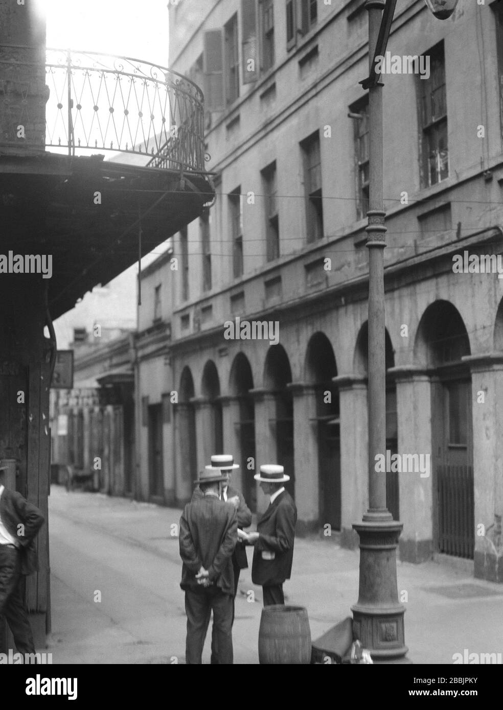 Exchange Alley, la Nouvelle-Orléans, Louisiane, États-Unis, Arnold Genthe, années 1920 Banque D'Images