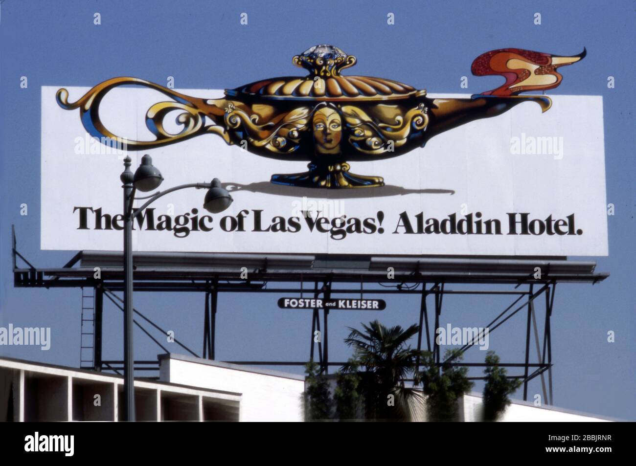Panneau d'affichage à Hollywood, Californie, faisant la promotion de l'Aladdin Hotel à Las Vegas vers 1978 Banque D'Images