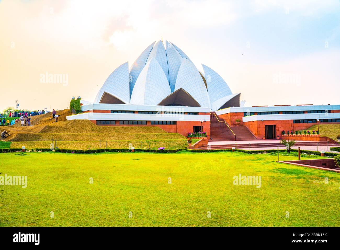 Le Temple Lotus, situé à Delhi, Inde, Banque D'Images