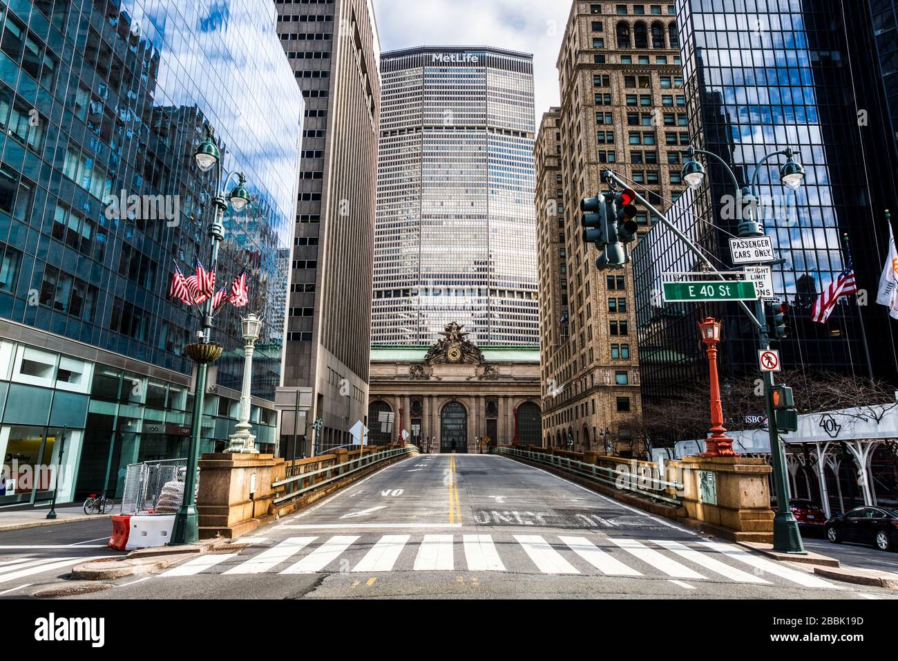 New York le dimanche 22 mars 2020. GOV. Andrew Cuomo de NY, a ordonné à NY de fermer toutes les entreprises non essentielles pour ralentir la pandémie de corona­virus. Banque D'Images
