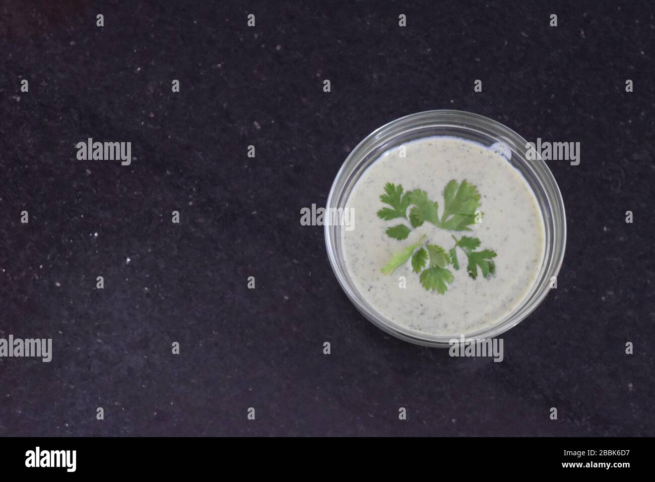 Maison fait min sauce avec espace pour ajouter du texte Banque D'Images