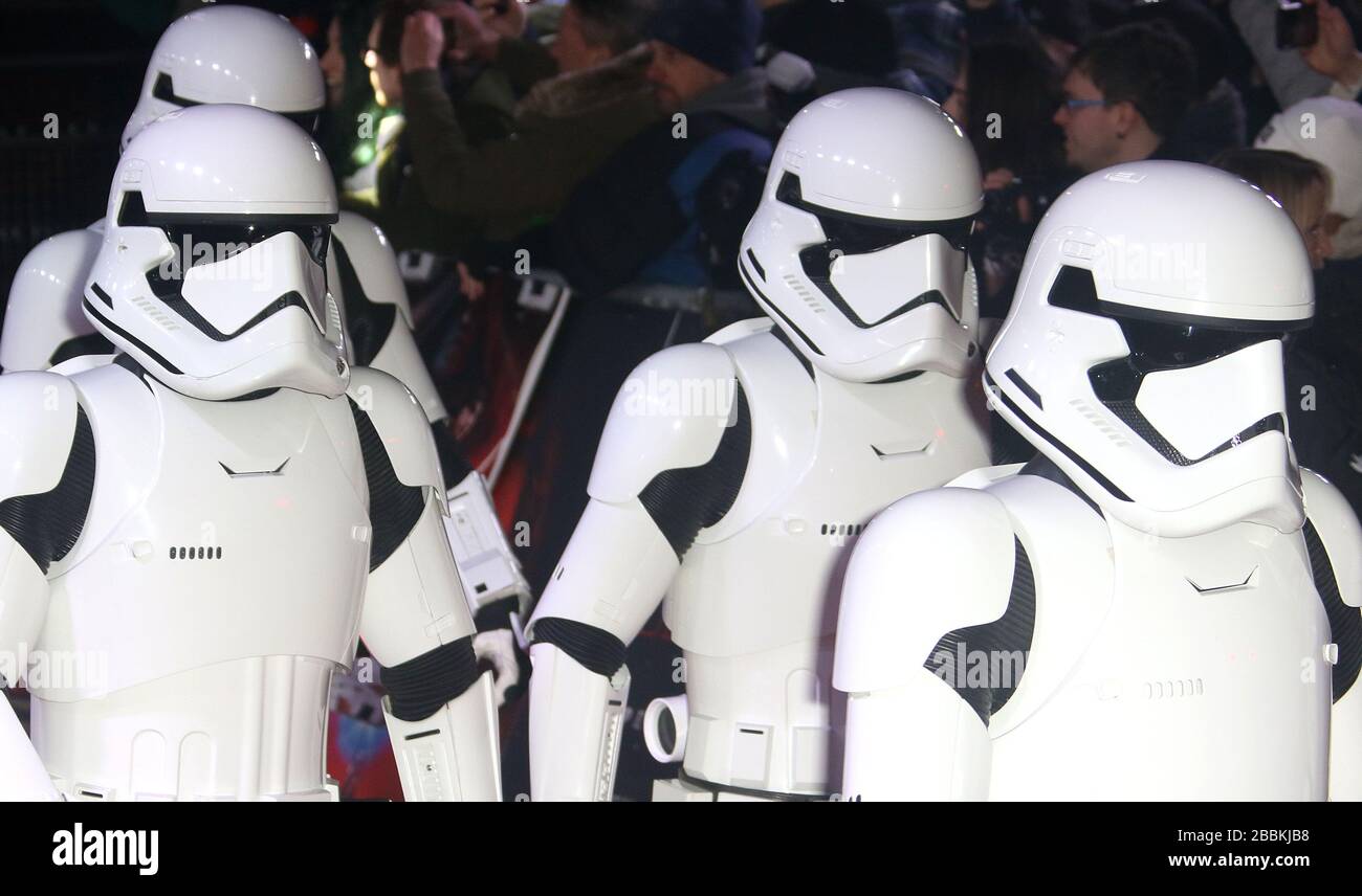 12 décembre 2017 - Londres, Angleterre, Royaume-Uni - 'Star Wars: The Last Jedi' European Premiere photo Shows: Stormtroopers Banque D'Images