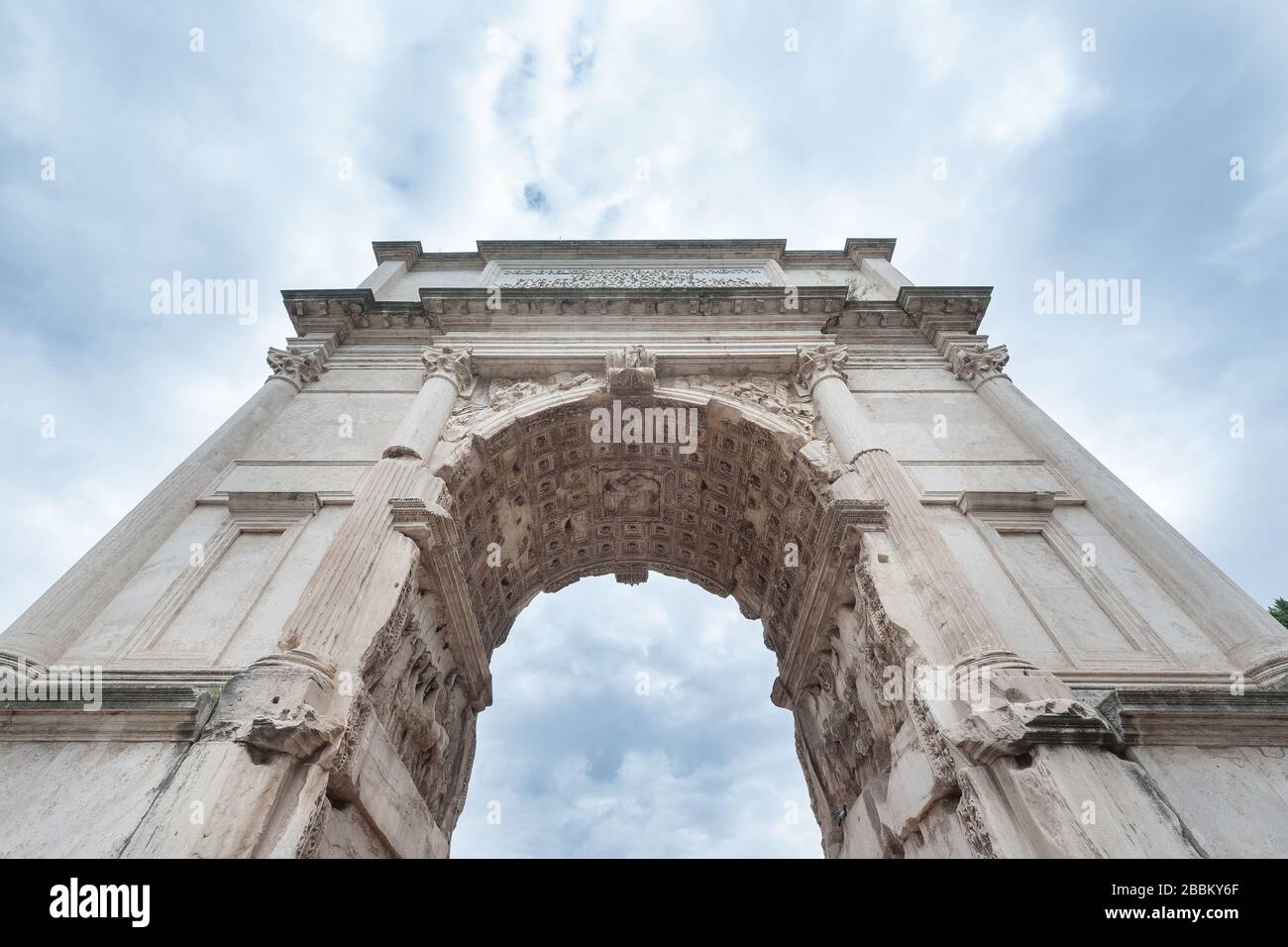 Arc de Titus sur la Via Sacra, Rome, Italie Banque D'Images