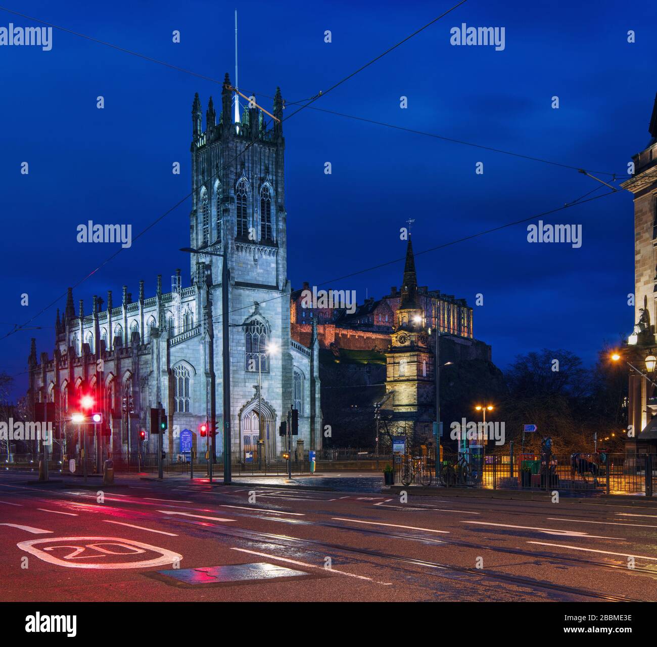 Scène dans la capitale écossaise d'Edimbourg - rues vides pendant l'épidémie de Covid-19. Banque D'Images