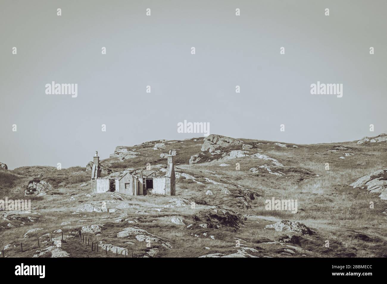 Maison déserte et ruinée sur l'île d'Eriskay, Outer Hebrides, Ecosse, Royaume-Uni Banque D'Images