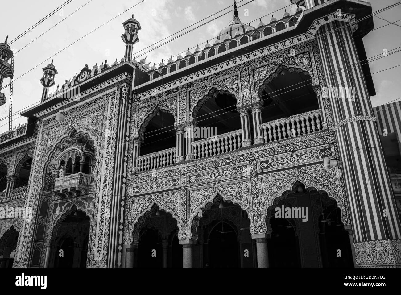 Belle vue sur la mosquée à Karachi au Pakistan Banque D'Images