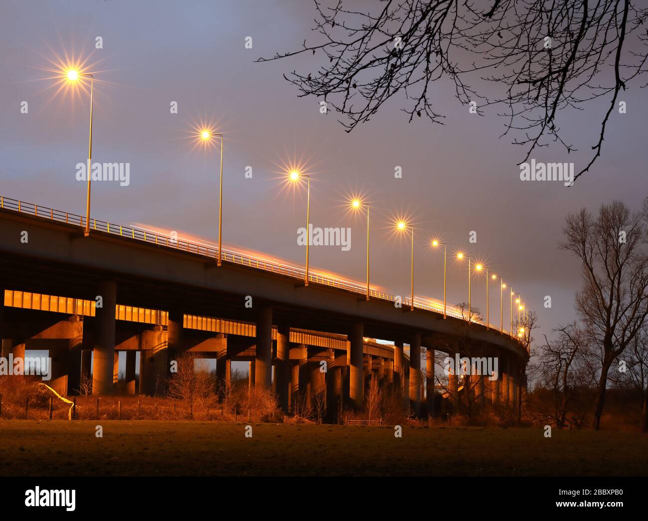 Viaduc en acier composite Thelwall, Banque D'Images