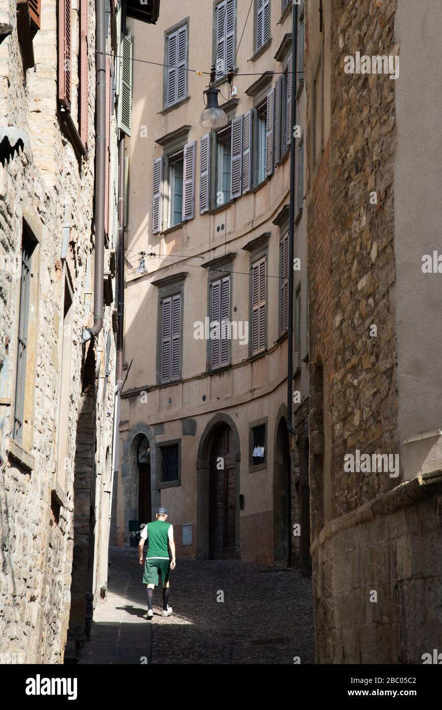 Image du stock de Bergame dans la région de Lombardie en Italie près de Milan prise avant l'éclosion de Coronavirus. Banque D'Images