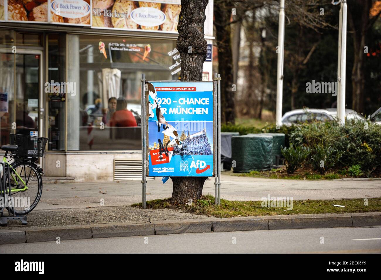 Demi-affiche de la alternative pour l'Allemagne (AFD) pour les élections locales 2020. [traduction automatique] Banque D'Images