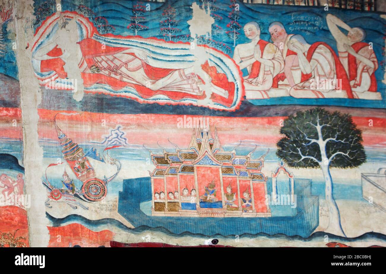 Wat Phumin a quelques-uns des plus uniques peintures murales en Thaïlande. Peintures bien conservées qui représentent les légendes bouddhistes et la vie quotidienne des gens de Tai Lue Banque D'Images