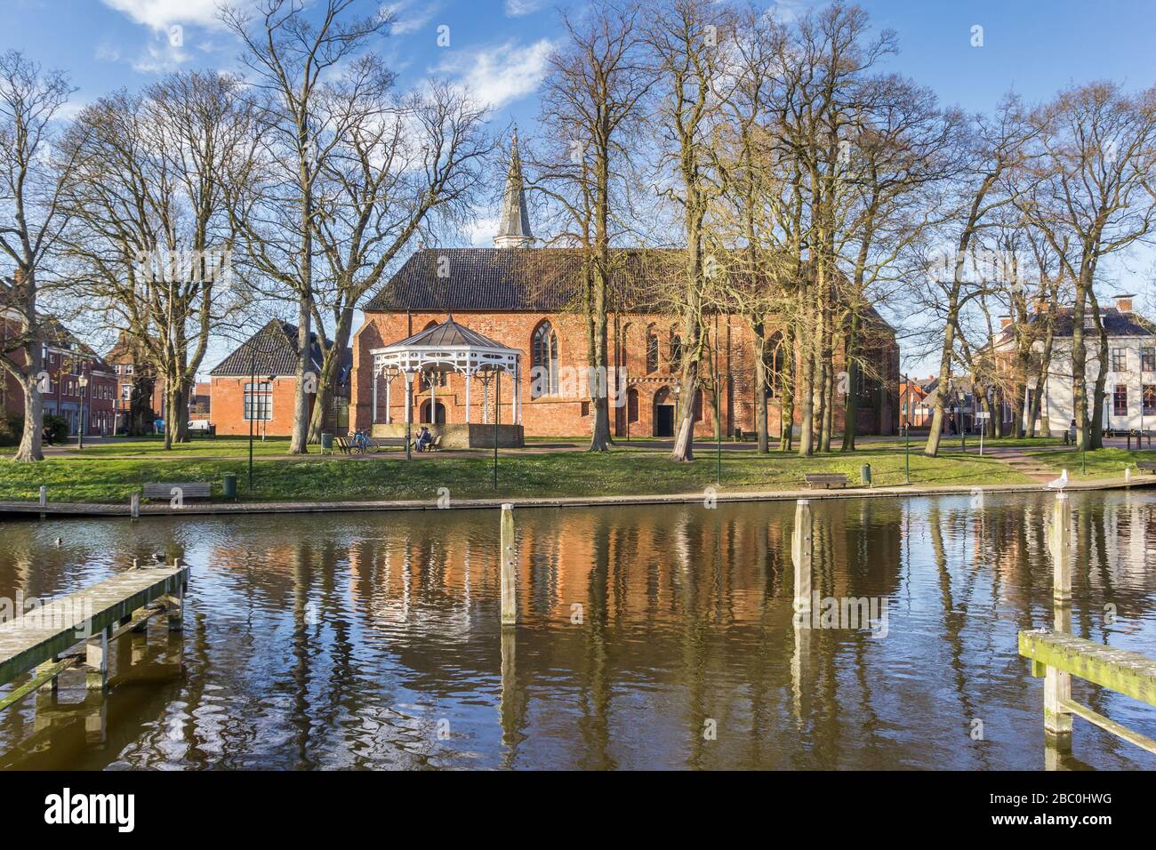 Église historique Nicolai au port d'Appingedam, Pays-Bas Banque D'Images