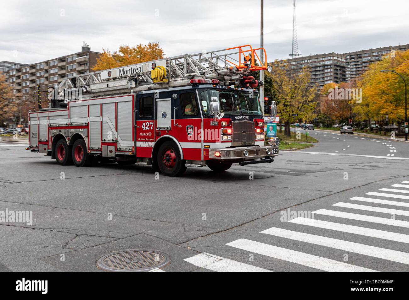 Camion De Pompier Montréal Banque D'image Et Photos - Alamy